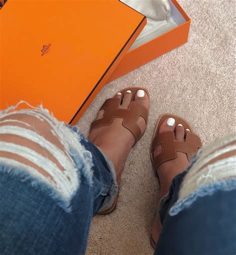 hermes oran sandals unboxing|Hermes oran sandals celebrities.